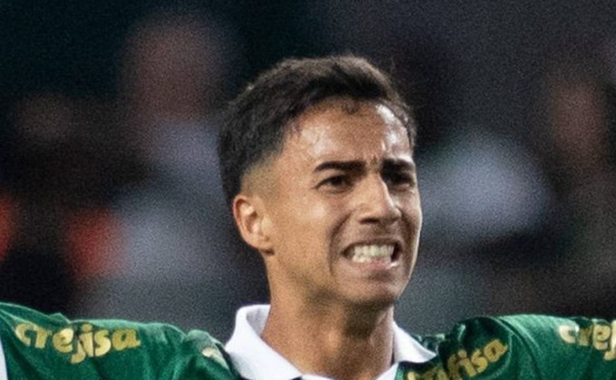 Palmeiras veta saída de Vitor Reis e transferência fica para 2025