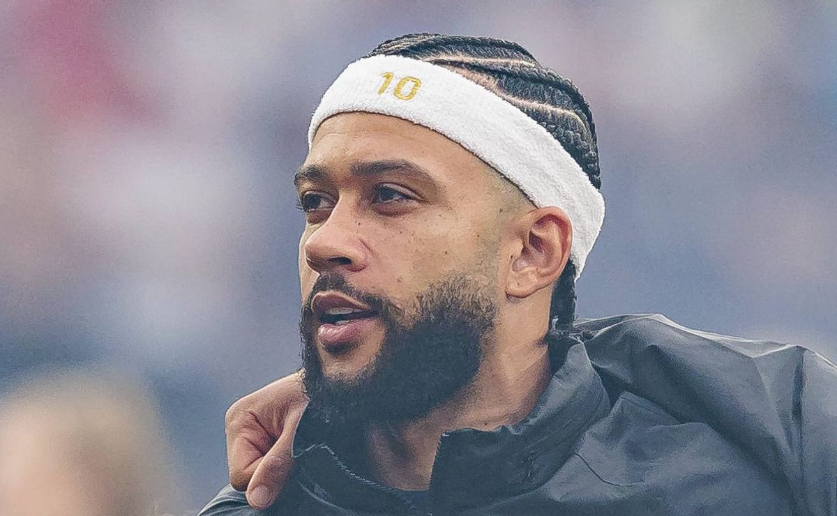 Contratação de Memphis Depay pelo Corinthians revela detalhes milionários