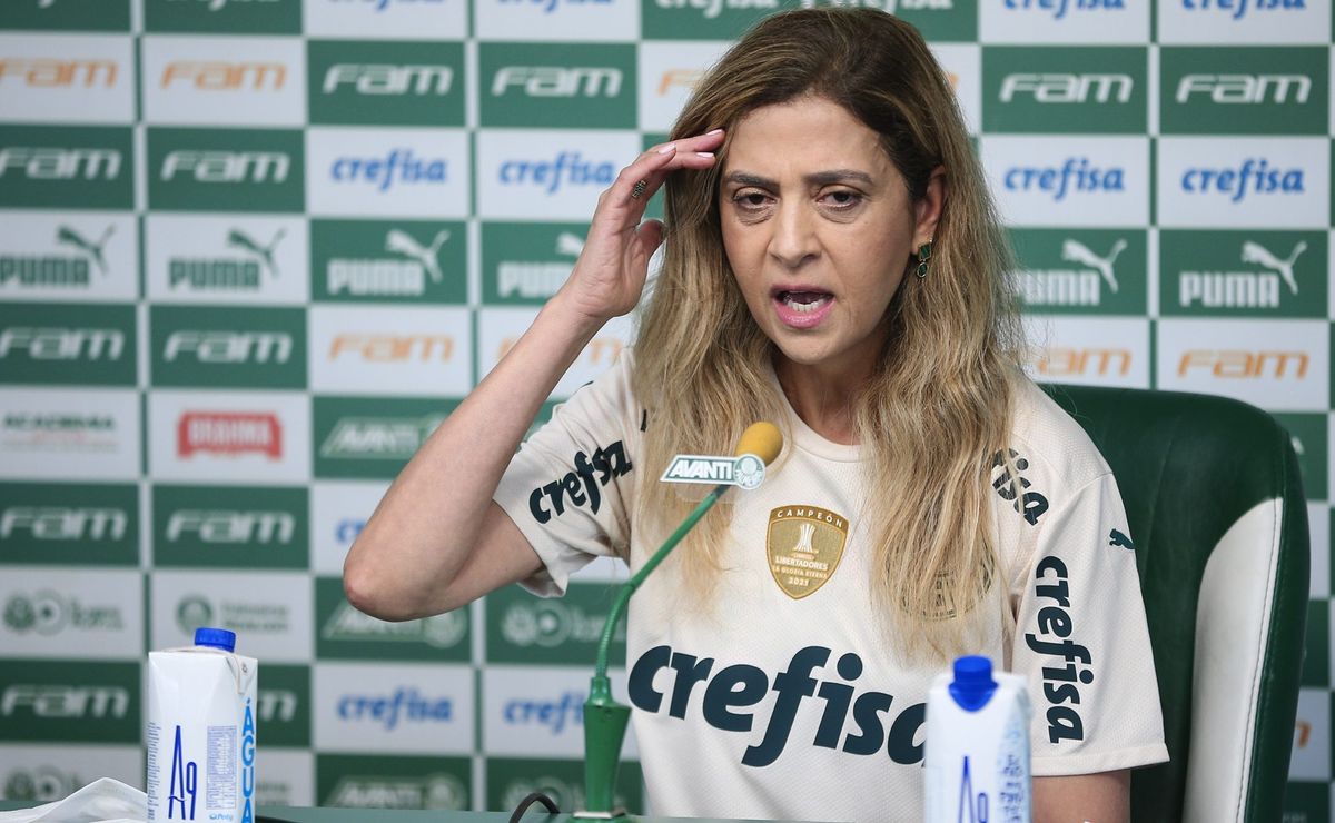 Leila do Palmeiras critica clubes endividados e seus investimentos; Torcidas reagem