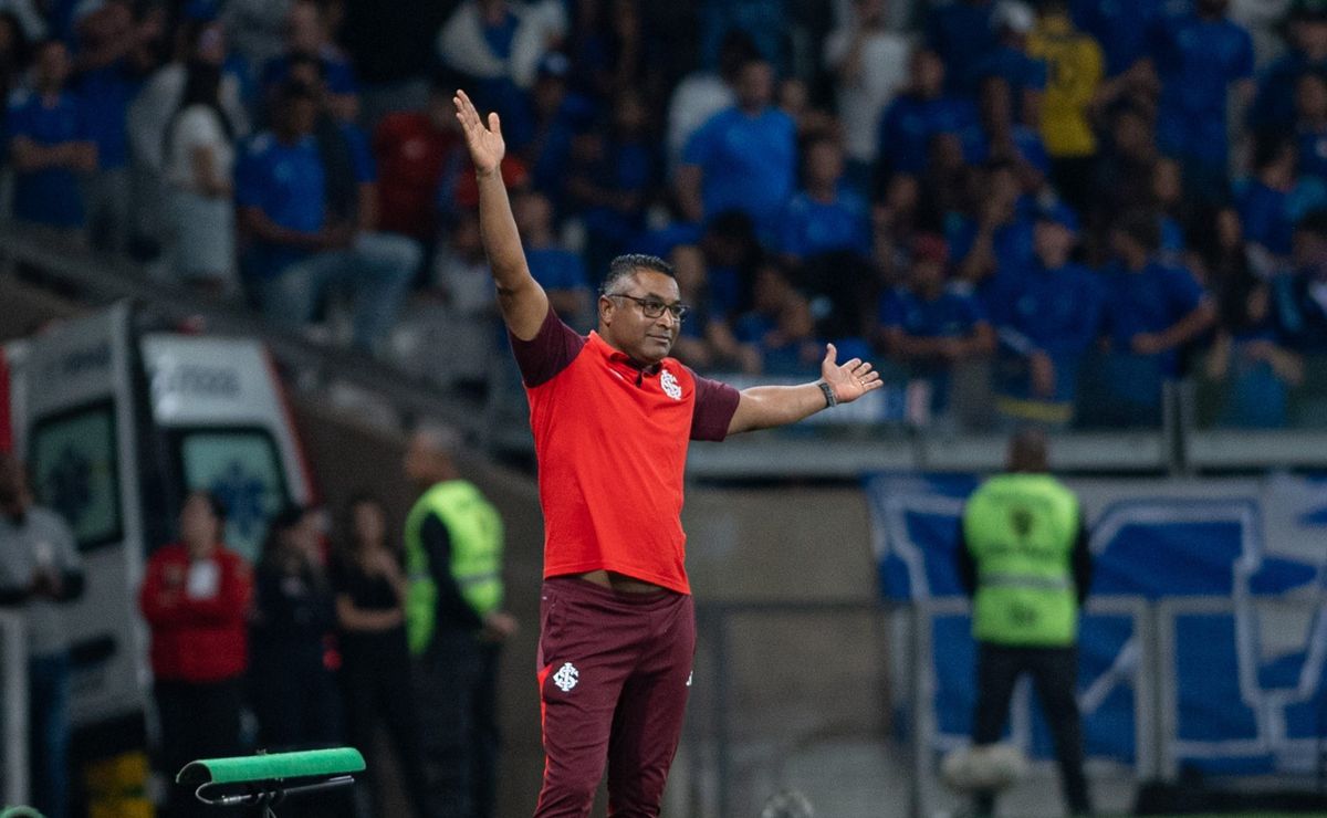 Torcida do Internacional volta a acreditar em Roger Machado: 