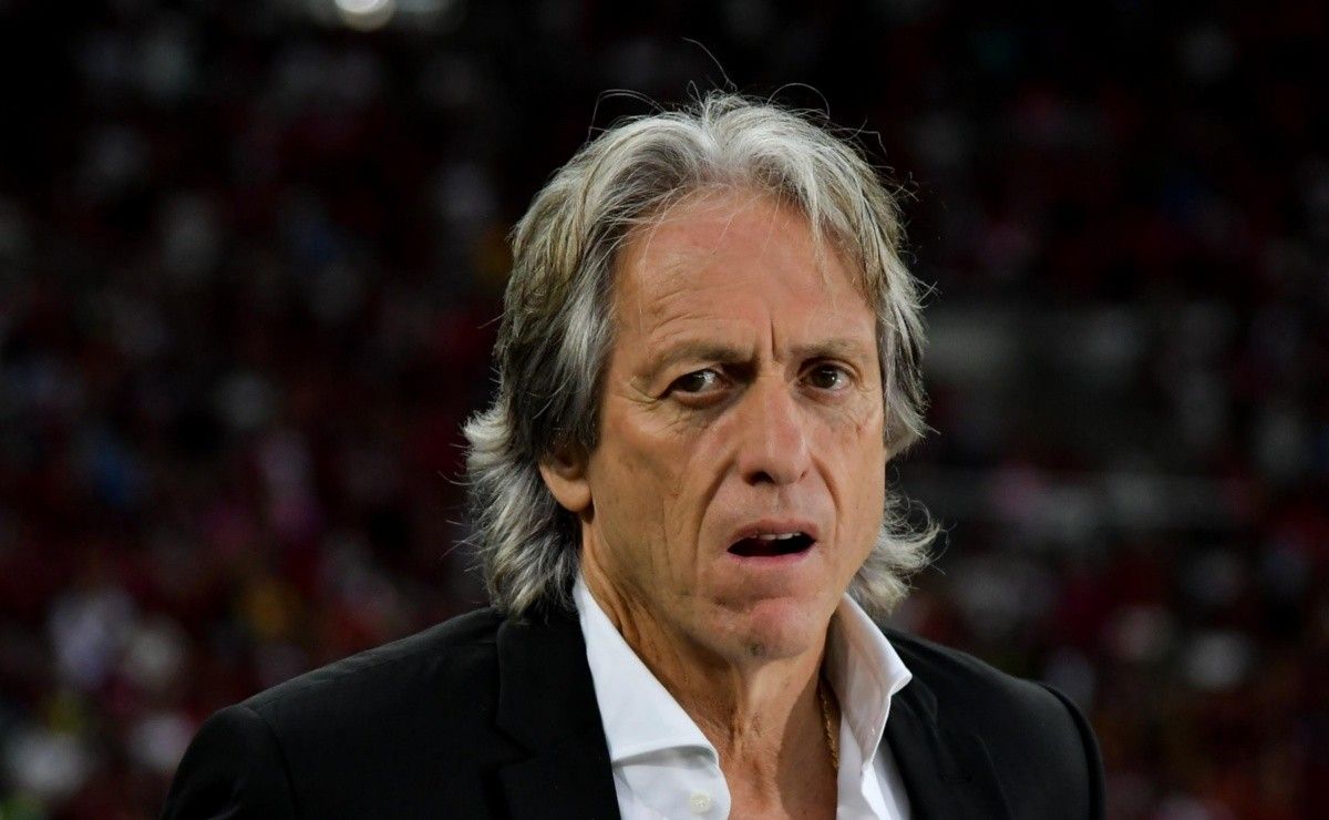 Sonho da Nação, Jorge Jesus fica distante do Flamengo pelo salário de R$7.2 milhões que recebe no Al-Hilal