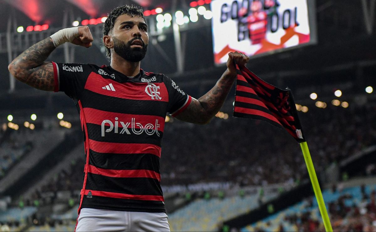 Filipe Luís elogia Gabigol e justifica escolha do atleta: "Ídolo histórico do Flamengo"