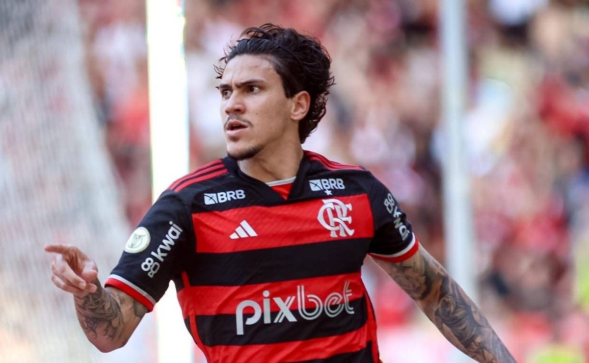 Pedro pode retornar ao elenco do Flamengo antes do prazo e empolga nos bastidores