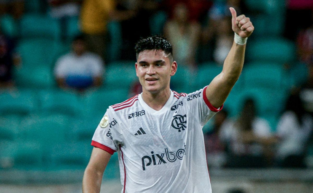 Alcaraz não se intimida com Fiel para Corinthians x Flamengo: "Somos o melhor time"