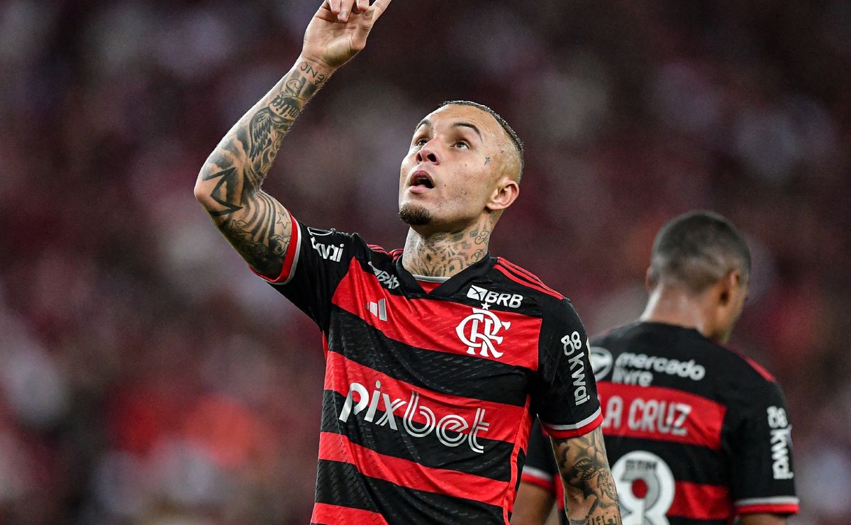 Everton Cebolinha comenta sobre polêmica envolvendo jogadores do Flamengo