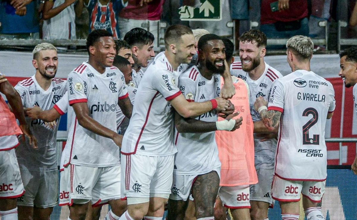 Flamengo mantém nove pontos de diferença para o líder na rodada 29.