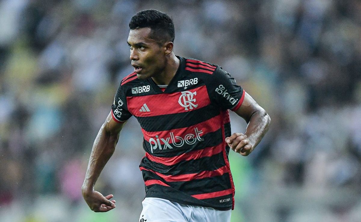 Fla-Flu coloca reforços do Flamengo nos holofotes e Nação espera que contratações resolvam o clássico