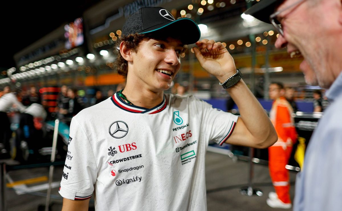 Andrea Kimi Antonelli vê semelhanças com Hamilton e se prepara para estrear na Mercedes em 2025