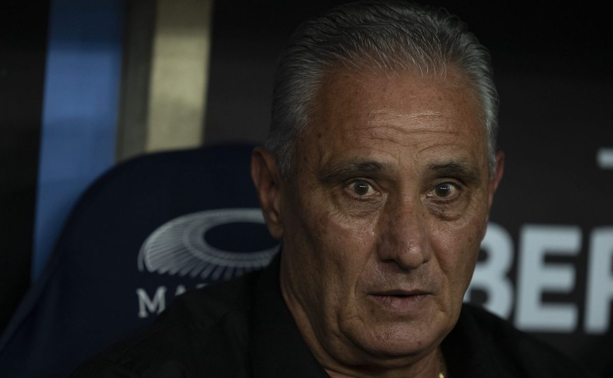 Cleber Xavier, auxiliar de Tite no Flamengo, seguirá carreira como treinador