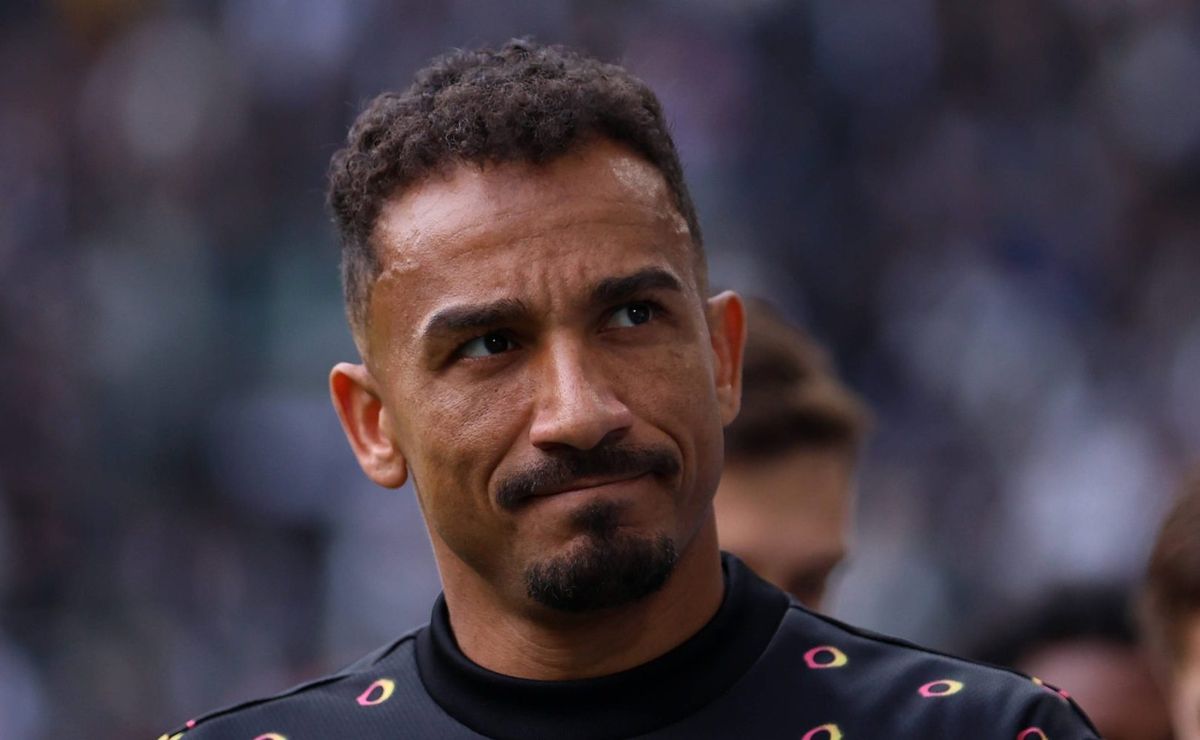 Flamengo negocia contratação de Danilo e futuro na Juventus é incerto