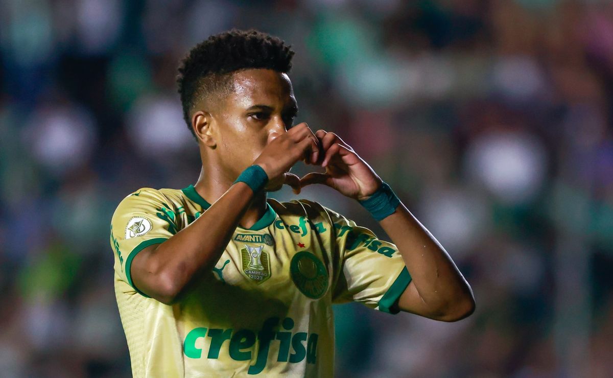 Palmeiras vence Juventude, porém lance polêmico envolvendo Estêvão gera discussões na torcida.