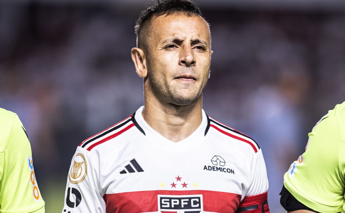 Zubeldía se firma no São Paulo e Igor Vinicius garante titularidade definitiva