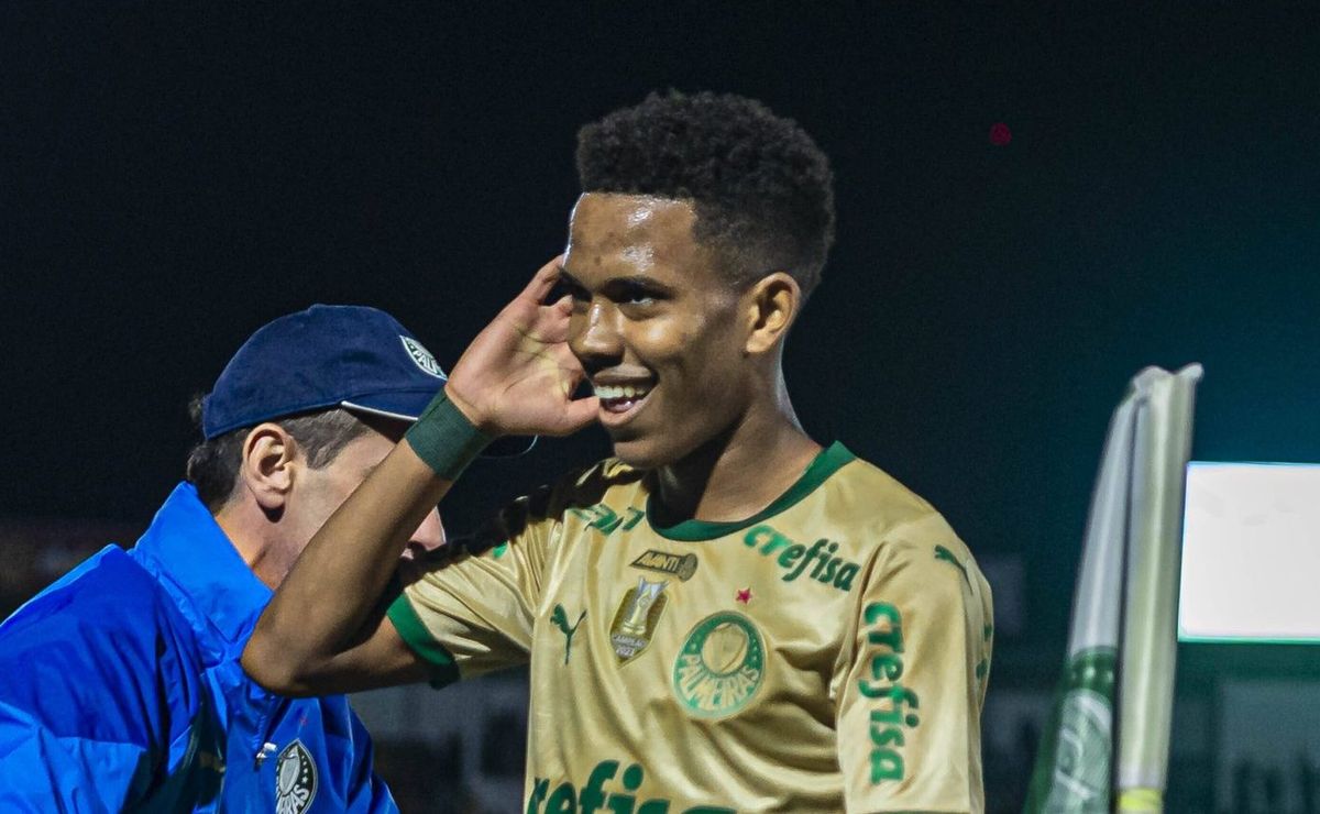 Depois de passar Neymar, Estevão pode ser o artilheiro mais jovem da história do Brasileirão