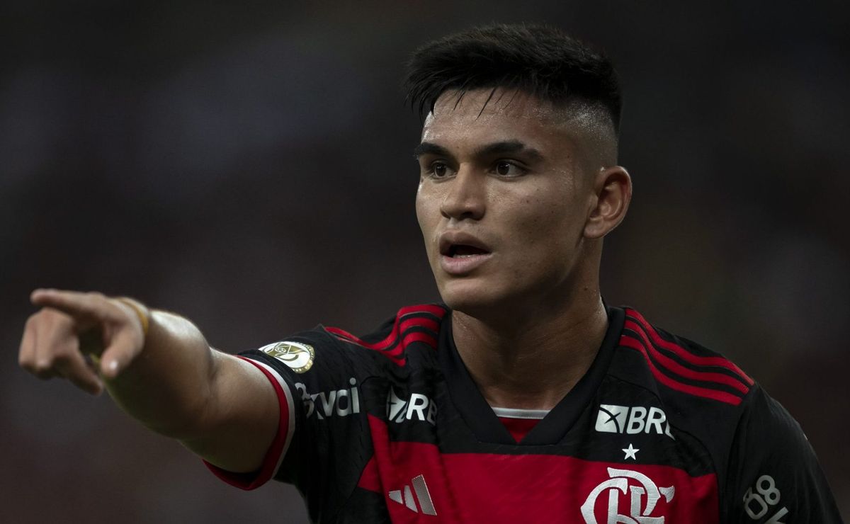 Filipe Luís manda recado a Carlos Alcaraz no Flamengo: “Não me falou onde prefere”