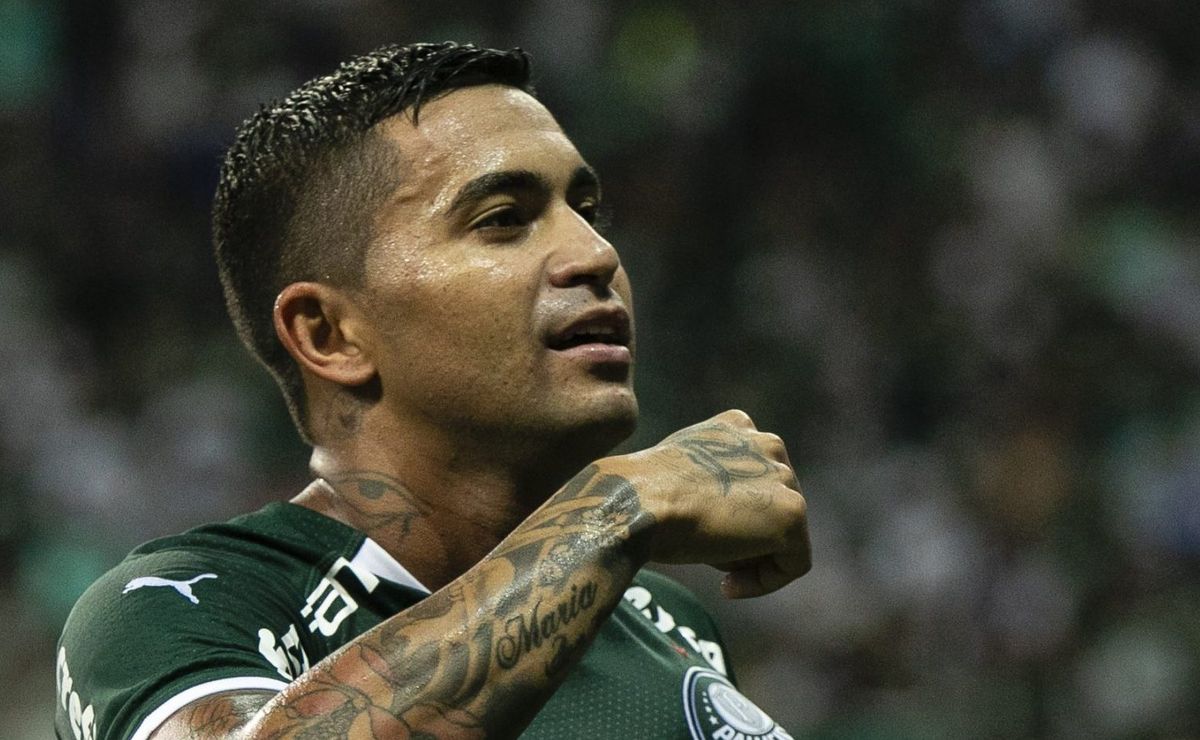 A Relação de Dudu com a Torcida Palmeirense: Entre Glórias e Tensões