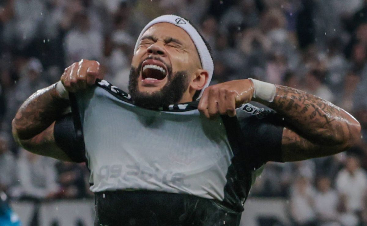 Memphis Depay é criticado por Sheik no Corinthians e motivo revolta Cléber Machado: 