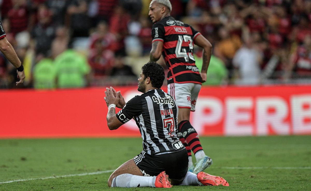 Análise de ex-árbitra sobre lance polêmico e possível pênalti em final da Copa do Brasil