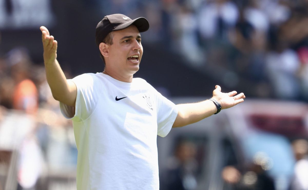 Preocupação do técnico com lesão de Yasmin durante jogo no Paulistão.