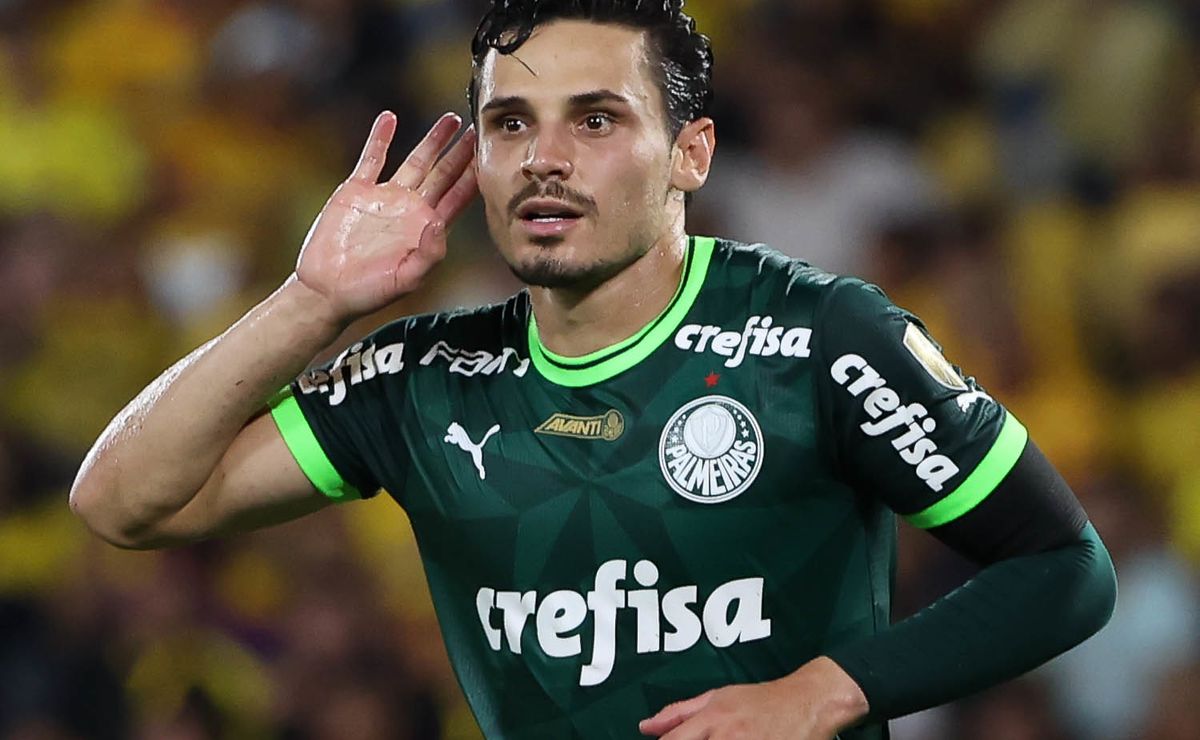 Grêmio vence Palmeiras no Allianz Parque e impede conquista do Brasileirão.