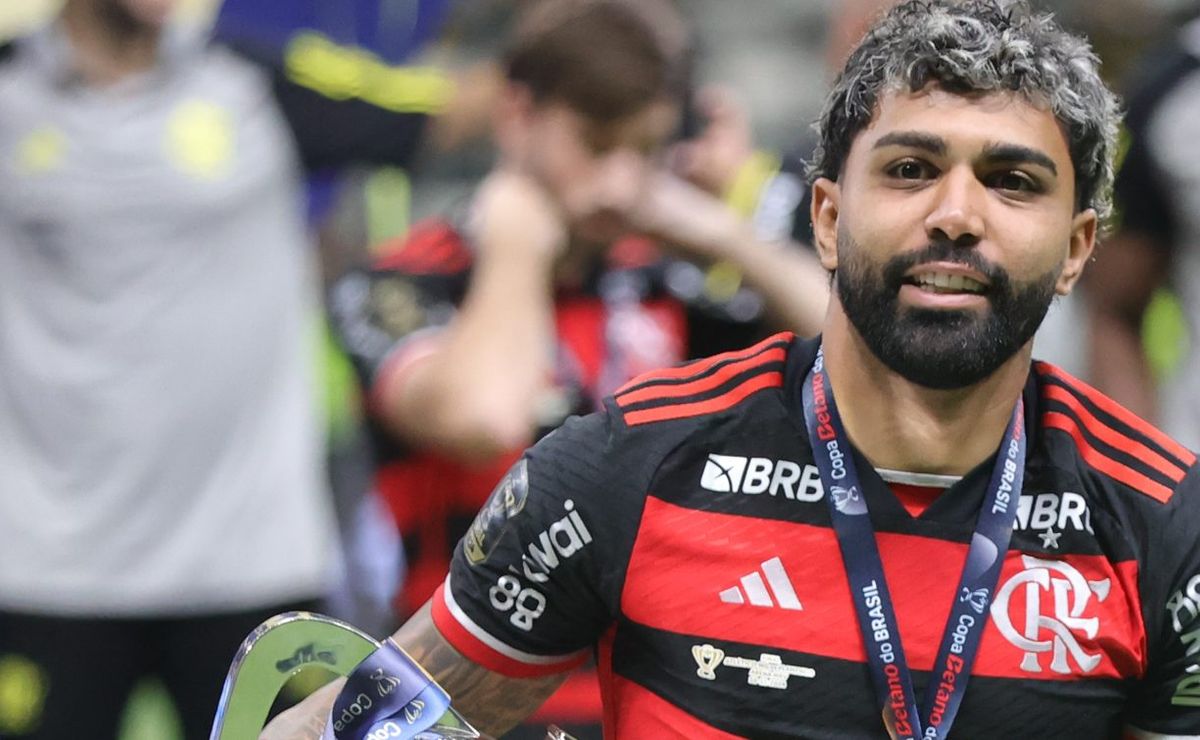 Corinthians descarta contratação de Gabigol devido a desentendimento nos bastidores.