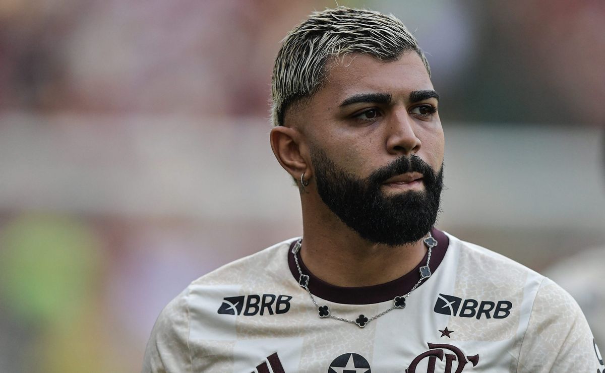 Gabigol decide permanecer no Flamengo até o fim de dezembro após afastamento.