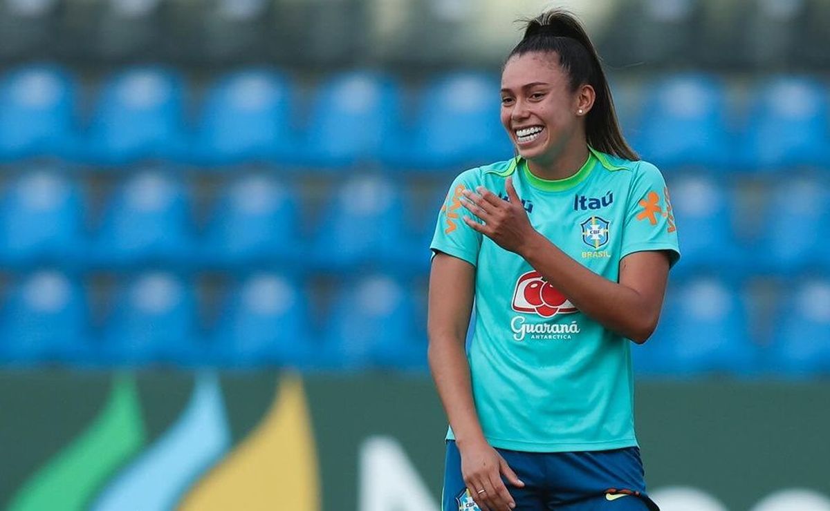 Torcida teme desfalque de Priscila nos amistosos contra a Austrália após lesão no México