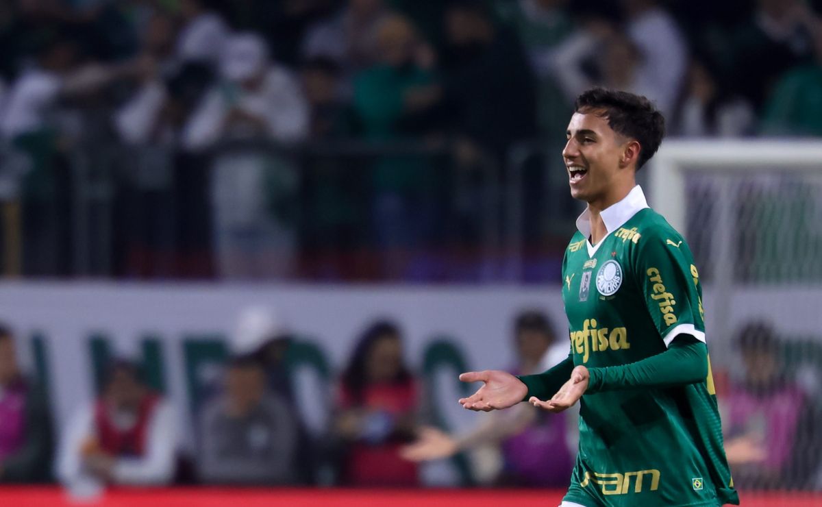 Real Madrid Responde Interesse do Palmeiras em Vitor Reis após Endrick.