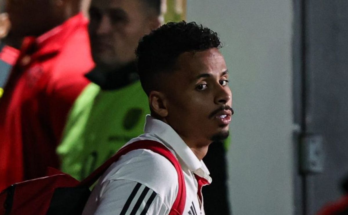 Filipe Luís Decide Futuro de Allan e Flamengo é Notificado da Venda