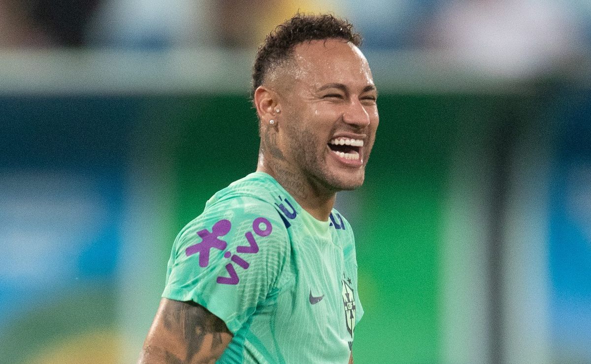 Neymar sinaliza renovação com o Al-Hilal e adia retorno ao Santos para 2026