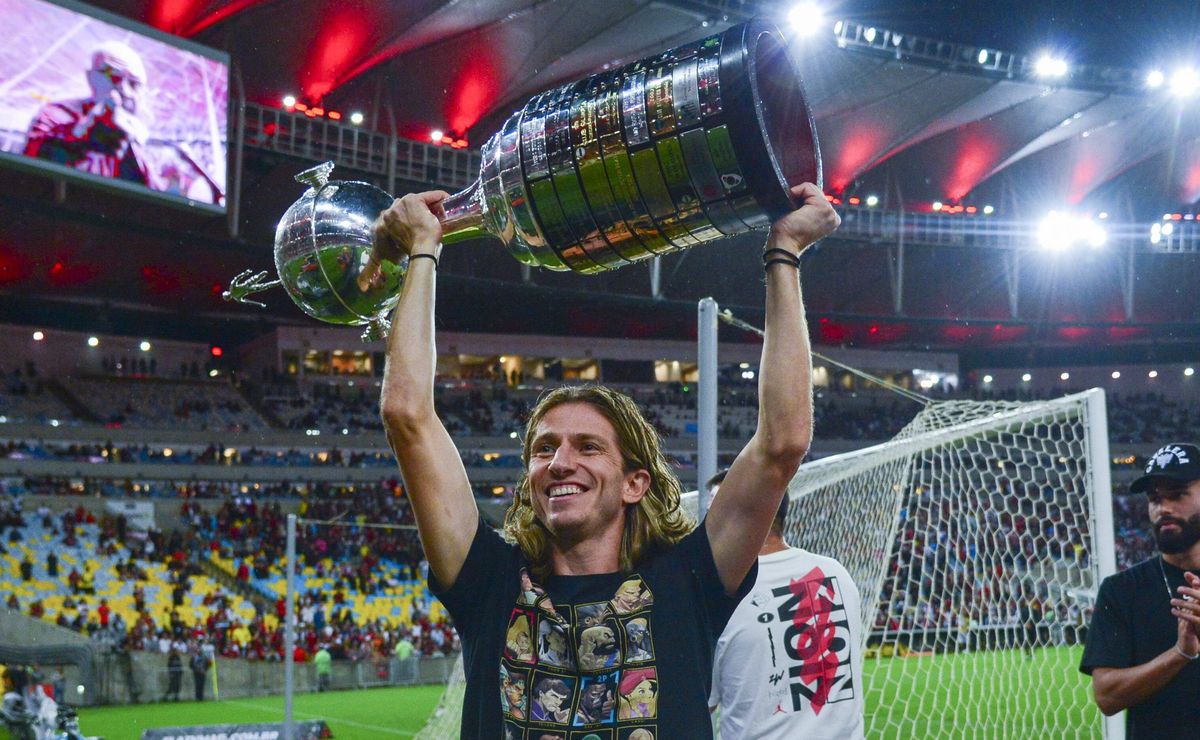 Filipe Luís aprova e Flamengo já tem lateral contatado para lugar de Wesley e trata-se de Gastón Martirena