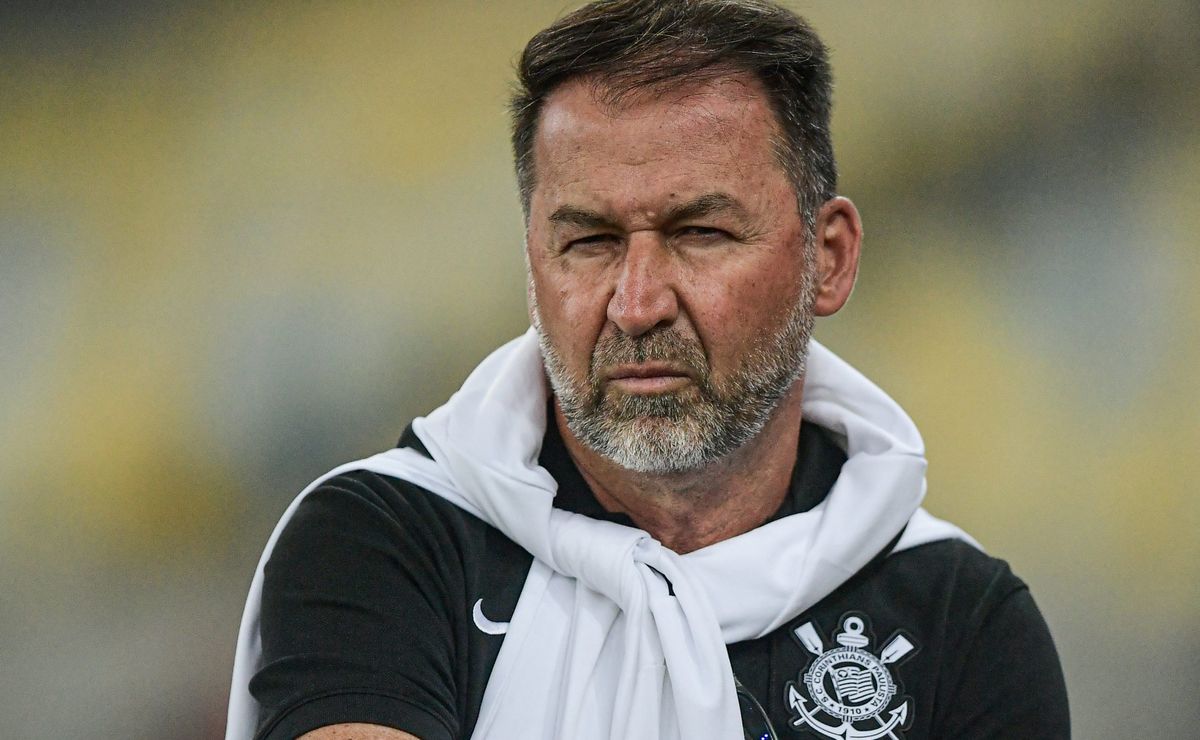 Futuro de Yuri Alberto revelado por Augusto Melo no mundo do futebol