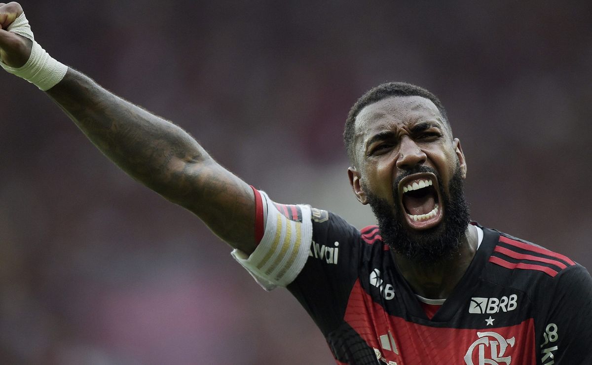 Gerson revela quase abandono de carreira e declaração de amor ao Flamengo.