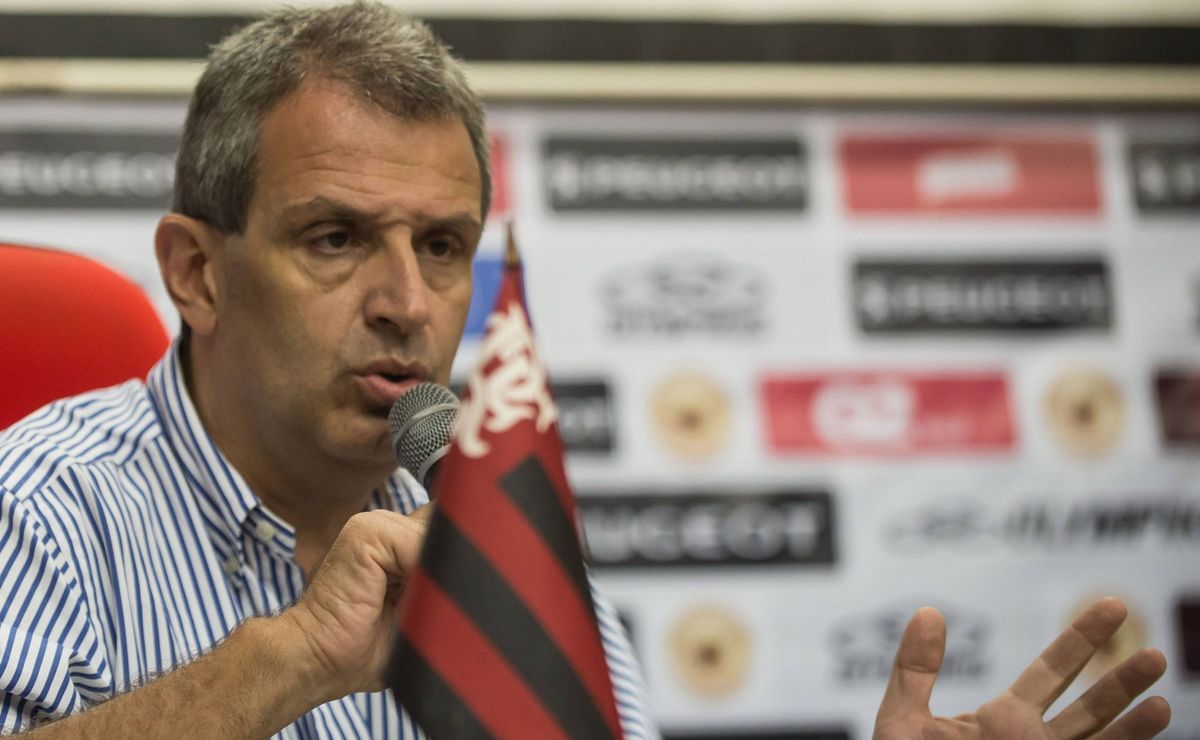 Flamengo anuncia volta de pentacampeão com Seleção Brasileira em negociação com BAP.