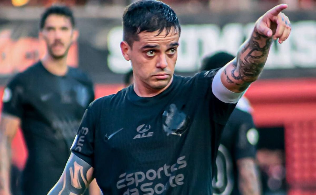 Fagner: Alternativa Forte no Cruzeiro Após Ramón Díaz Não Contar com Lateral no Corinthians