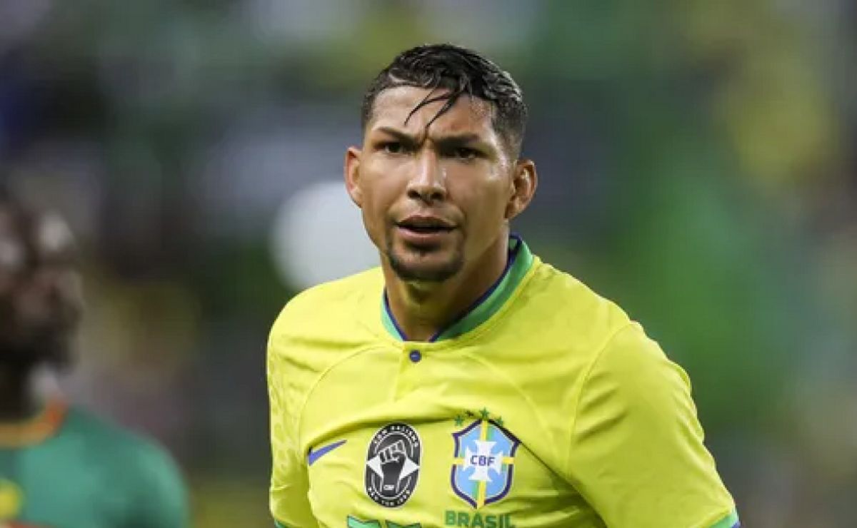 Rony reintegrado por Abel Ferreira: bastidores revelados por André Hernan.