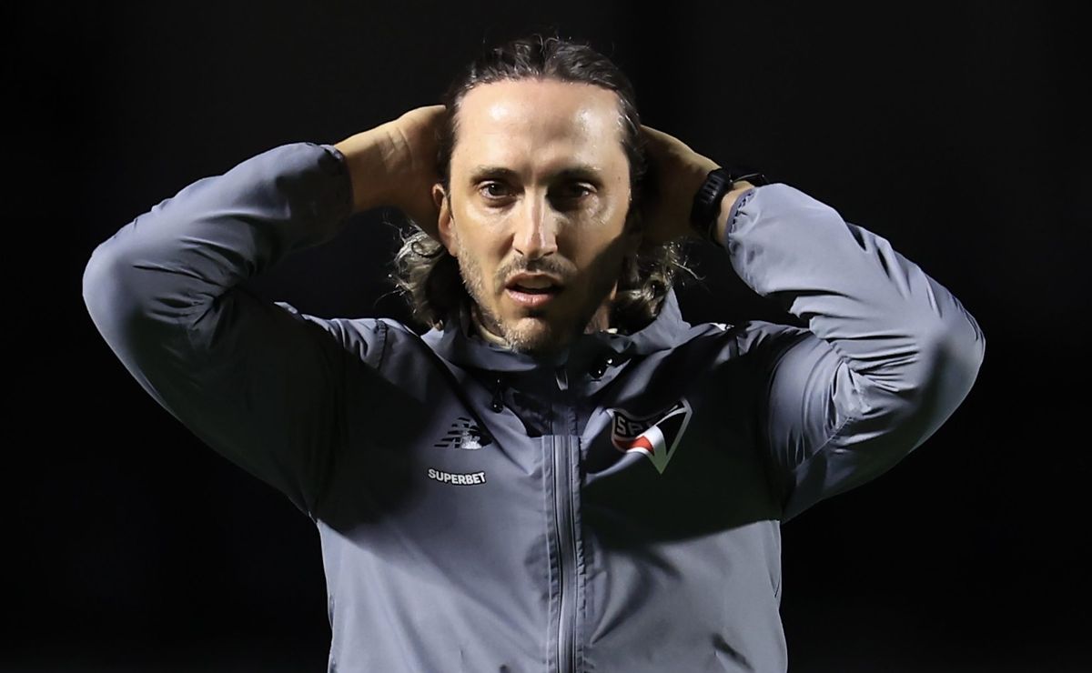 São Paulo contrata Enzo Díaz, lateral argentino com status de titular para 2025