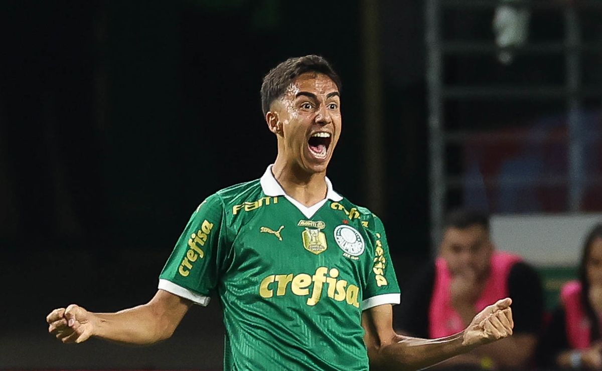 Palmeiras fecha acordo de venda de Vitor Reis para o Manchester City