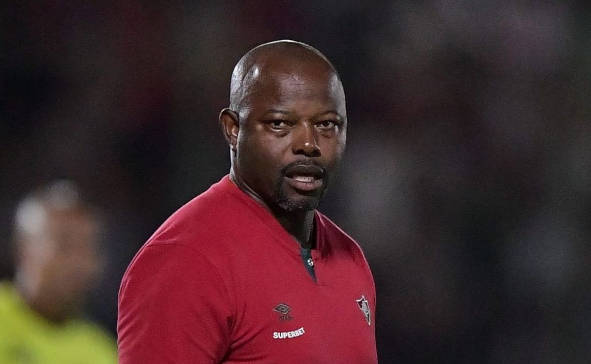 Marcão analisa derrota do Fluminense no Carioca com expulsão de Manoel