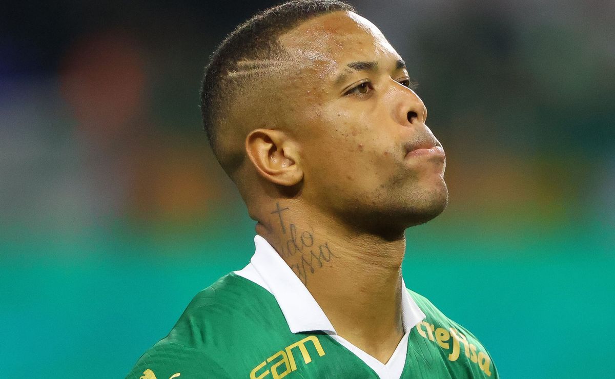 Abel define escalação e Caio Paulista é questionado antes de confronto decisivo.
