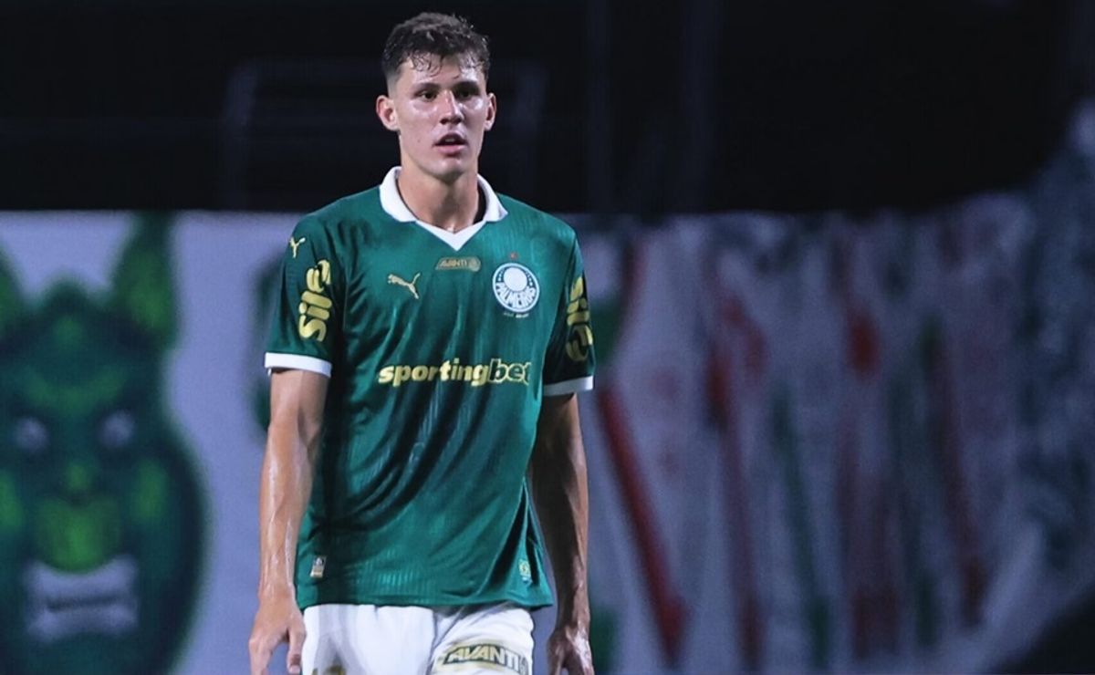 Palmeiras promove Benedetti e mais cinco promessas da base para 2025