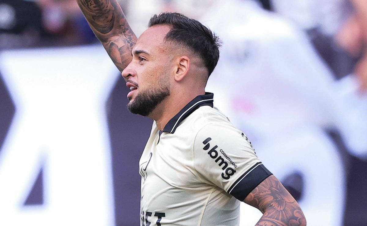 Corinthians inscreve Maycon no Campeonato Paulista e atualiza lista de jogadores