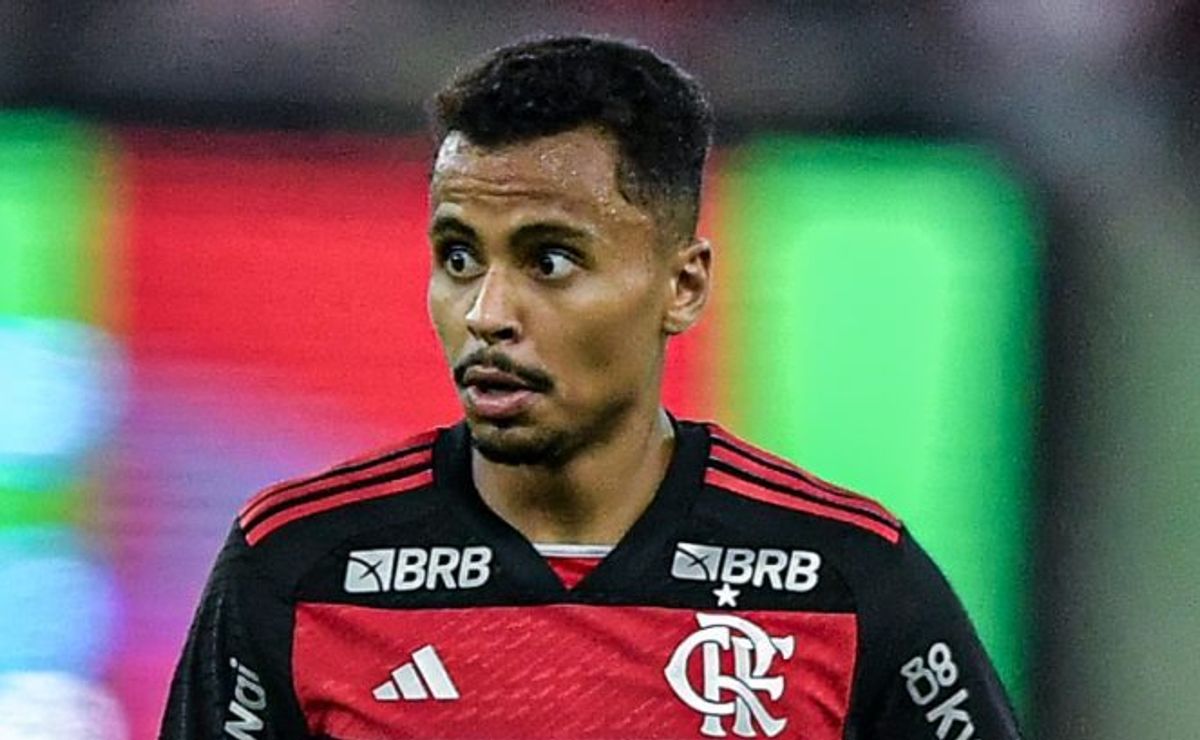 Flamengo decide futuro de Allan após polêmica com ex-esposa: sem pronunciamento.