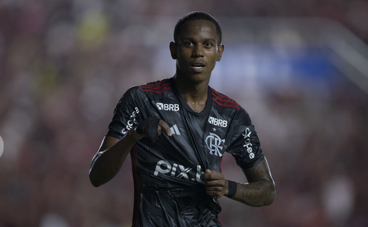 Flamengo, Fluminense e Vasco buscam reação no Campeonato Carioca após vitórias.