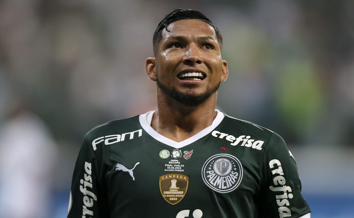 Marcelo Teixeira oferece R$ 33 milhões ao Palmeiras por contratação de Rony.