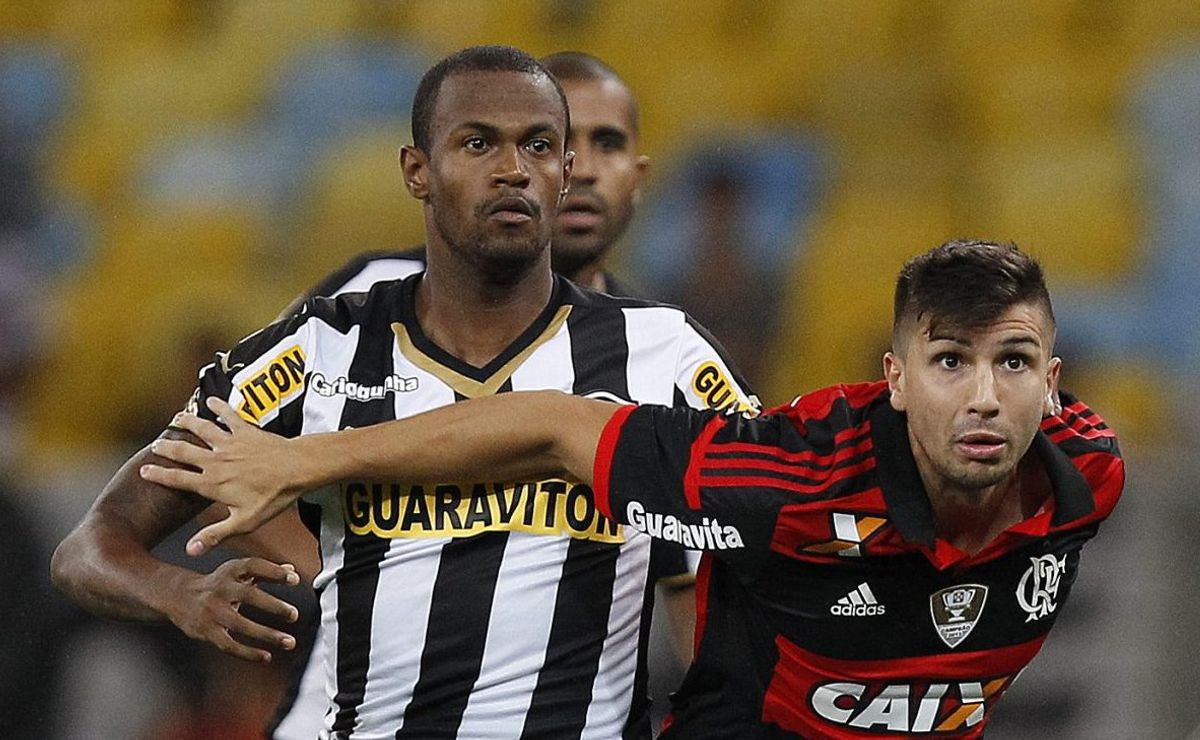 Airton revela torcida na Supercopa: Flamengo ou Botafogo?
