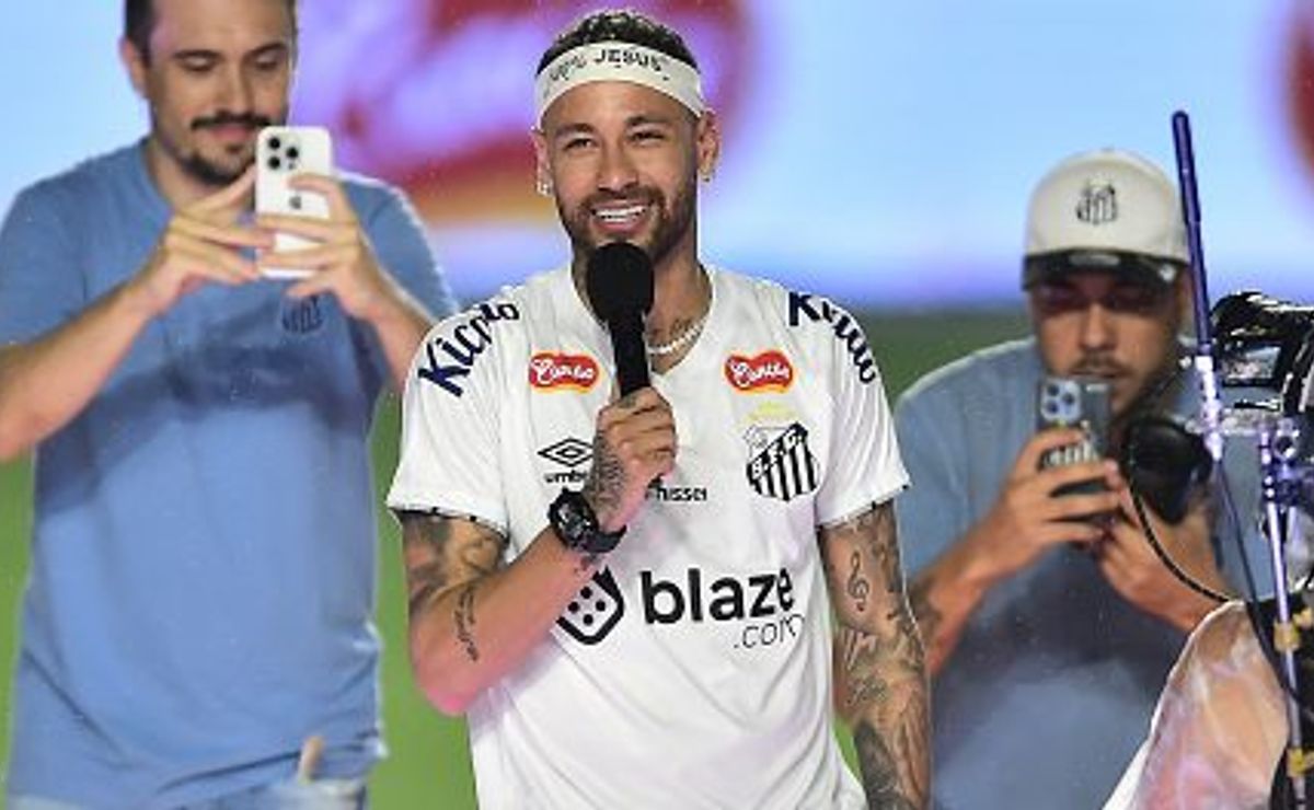 😱 Assim que o árbitro apitou o fim do jogo, Neymar tomou essa atitude incrível