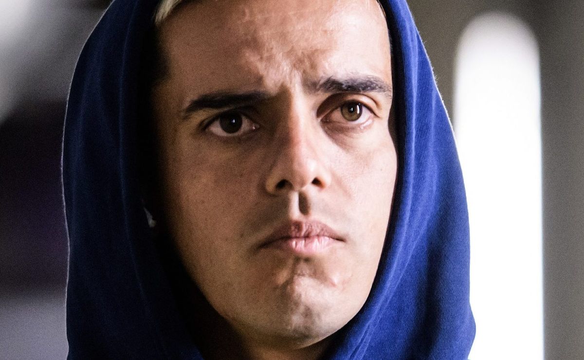 Fagner comete erro grotesco e recebe críticas da torcida do Cruzeiro