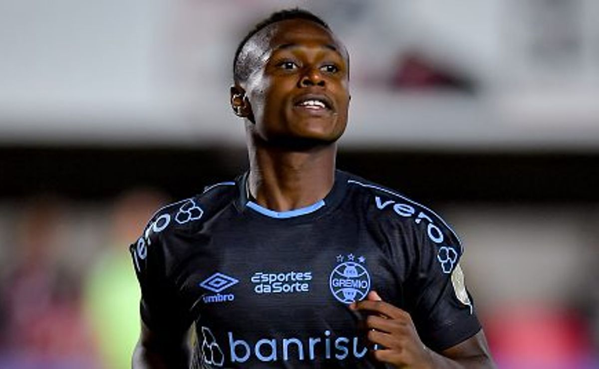 Urgente! Nathan Fernandes está trocando Grêmio para jogar por campeão da Libertadores