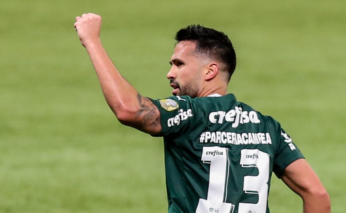Oferta: Luan como Reforço de Peso para o Grêmio após Saída do Palmeiras.