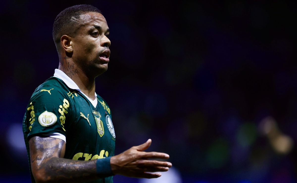 Palmeiras economiza com troca de Caio Paulista por Bruno Fuchs
